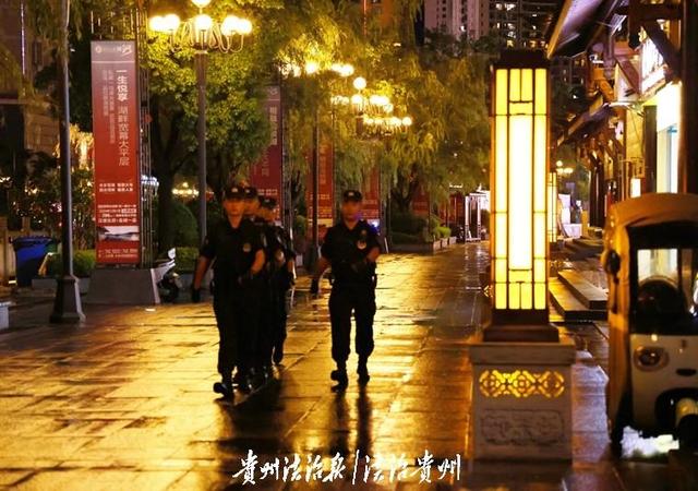 织金公安：用“100%的守护”沁润“16℃的洞天”