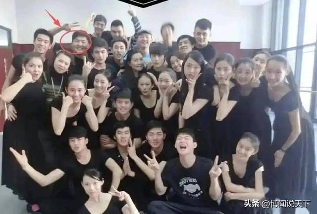 离春节不到1个月	，4位名人翻车，没一个值得同情，原因五花八门