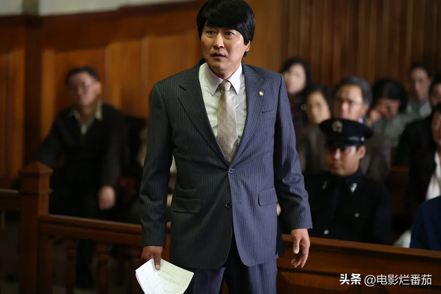 首日票房破7216万，电影院暴风哭泣，因为它踩到了中国人真正痛点