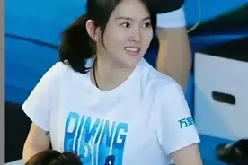 全红婵师傅最美教练陈若琳，今31周岁目前还单身，网友们沸腾了！图片