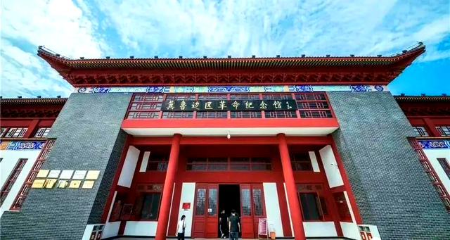 明星“扎堆”打卡的宝藏小城，竟然还是这些爆款电影取景地……