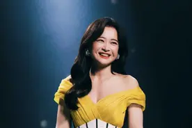 贾玲，美爆了！图片