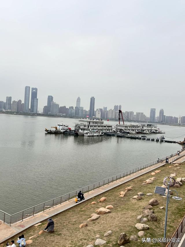 南昌天气变凉，一秒入秋