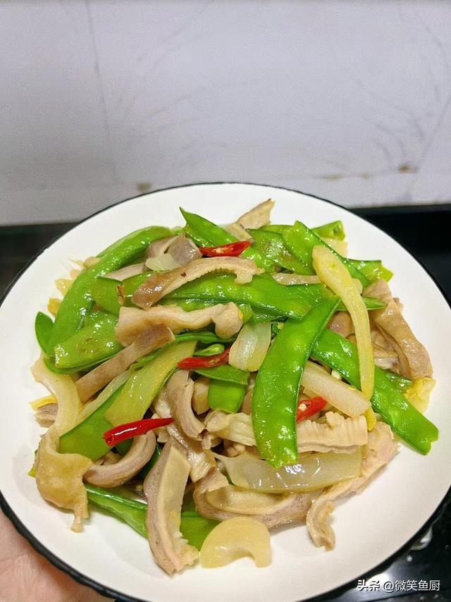 “甲流”中招越来越多，建议：少吃豆腐白菜，多吃4样，增强免疫