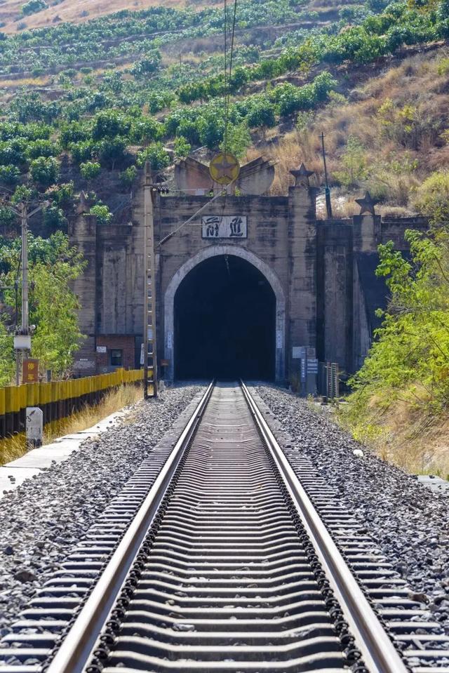 冬天到攀枝花晒太阳是定律来的！