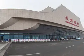 甘肃十大火车站图片