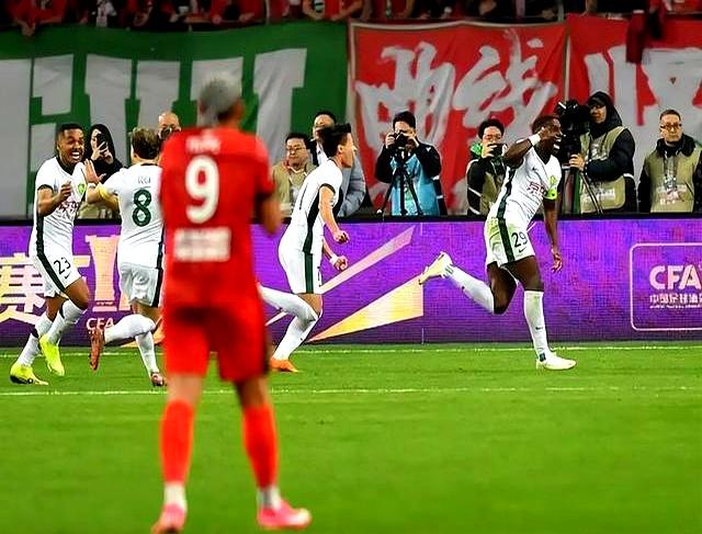 今日12月9日凌晨，中超传来山东泰山、莱昂纳多、北京国安消息