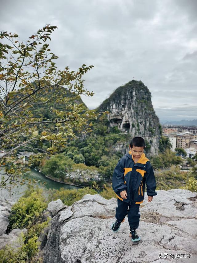桂林：走进穿山公园，登穿山、塔山，看美丽的湖光山色