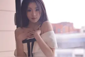 张可盈这个写真太撩了，摄影师加鸡腿图片