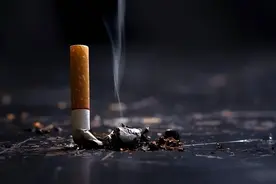 65岁老人，从不吸烟，确诊了胰腺癌！医生心酸：3个原因值得反思图片