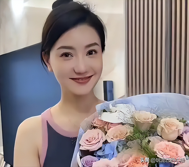 结婚三年没夫妻之实 网红“猴哥说车”终离婚，丈母娘早就曝过真相