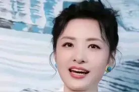 央视12位美女主持人，个个才貌双全，大气端庄，是女性学习的楷模图片