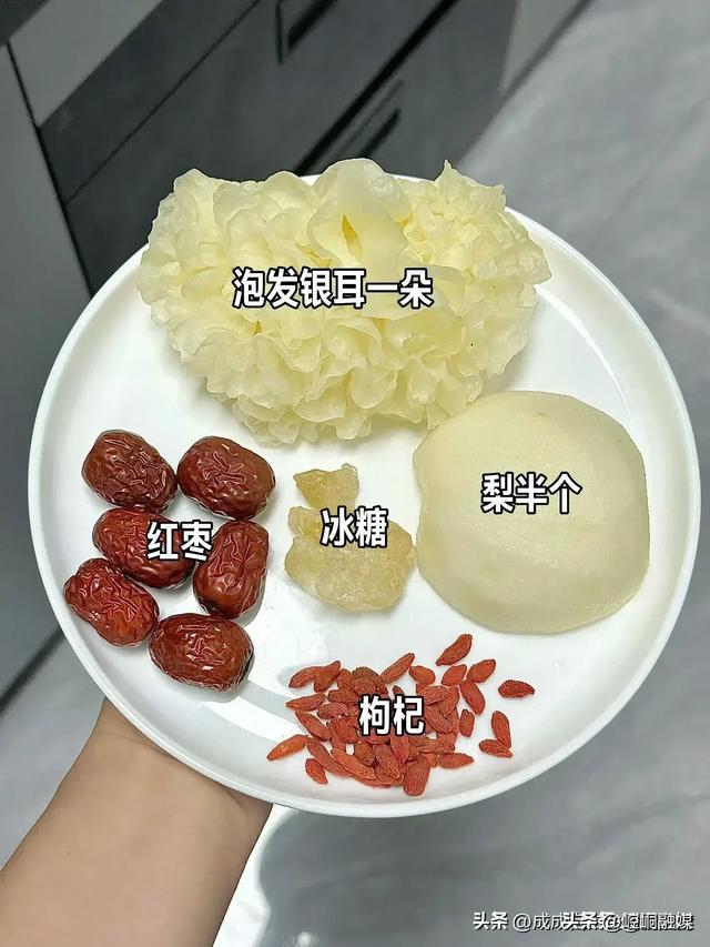 黄豆炖花胶 2026年花胶可以煲黄豆吗