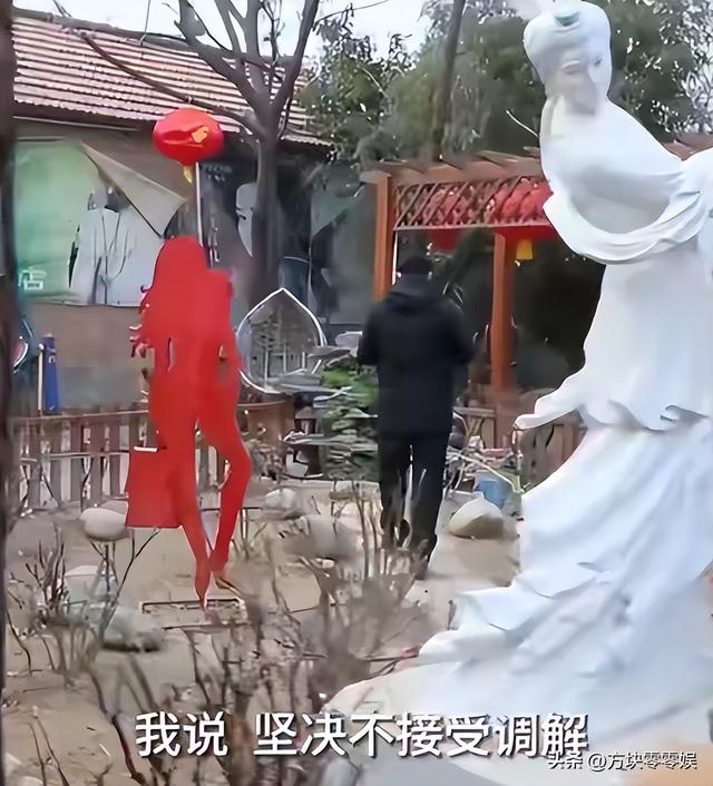 善恶到头终有报，54岁的农民歌手朱之文	，如今已走上了新的道路