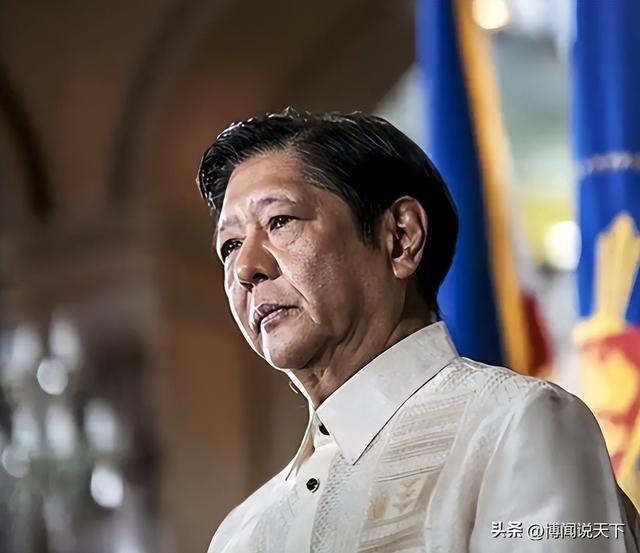 菲律宾海警飞机闯入我国黄岩岛领空，结果被072登陆舰队锁定驱逐