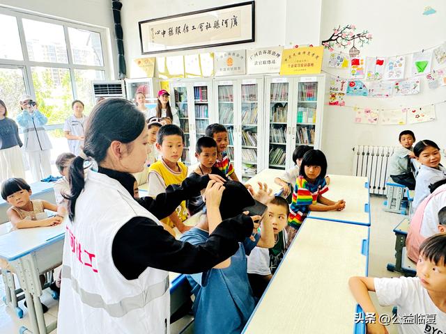 广河县科协走进“四点半”爱心托管班 用科技点亮留守儿童科学梦