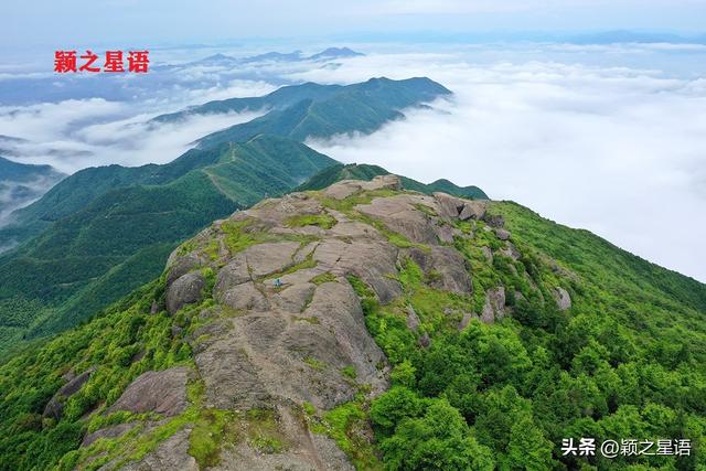 东海云顶盖苍山，四面皆有登山的经典线路