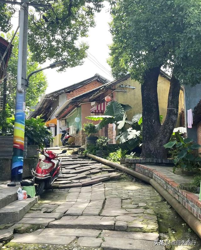 成都周边，我去过了100多座老场镇后，精选这8个免费古场，附攻略