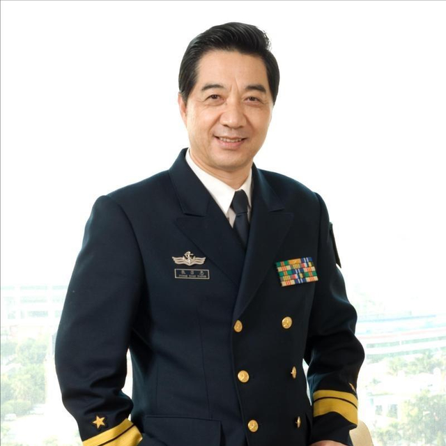 又让张召忠说中了？东拼西凑550亿建的2艘航母，如今彻底成为累赘