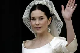 2004年，大玛丽从澳洲嫁入丹麦王室，签了4个协议，离婚代价太高图片