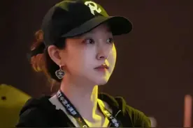 马龙妻子夏露因为高颜值火了，对比出名前旧照，气质判若两人图片