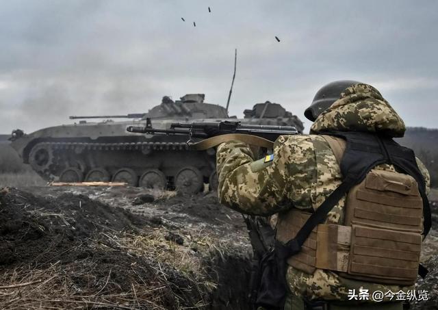 普京4.5小时记者会：300地盘“换”和平，俄罗斯开始强硬“逼单”