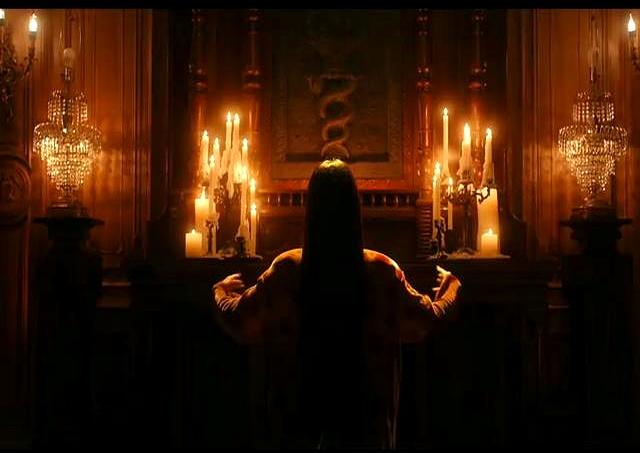 首播两小时热度第一，都市异闻上大分，热巴表现观众给出意外评价