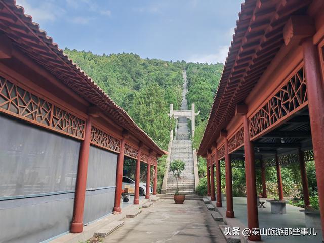 泰安：城西隐藏一处宝藏胜地，一个“天梯”，惊险堪比泰山十八盘