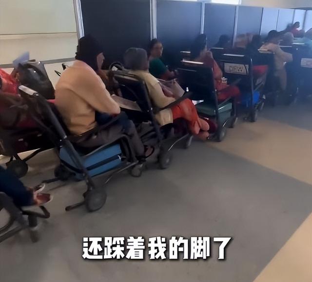 踢到铁板！印度高种姓上海旅游，觉得自己很厉害，其实啥也不是