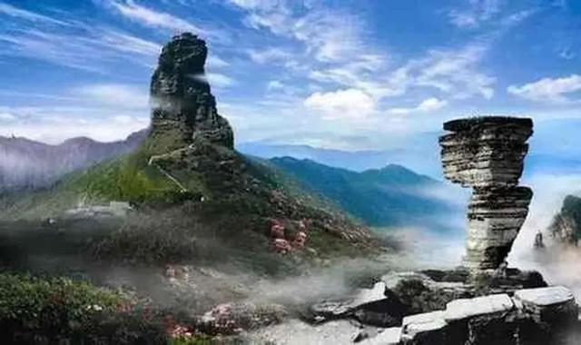 现实版天空之城梵净山怎么玩?西上西下1日攻略,看完这篇就够