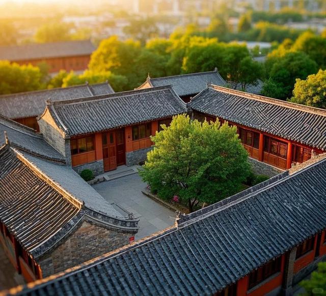 四合院为何能火上千年？网友：这才是中国人该住的豪宅！