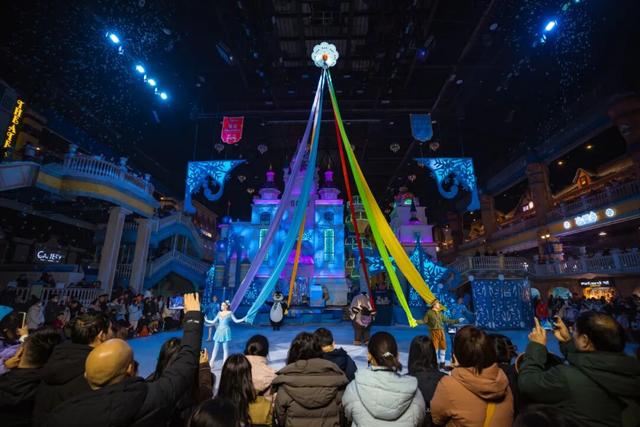 赏花灯，庆佳节！乐海神话世界华灯初上，动物王国喜气满满