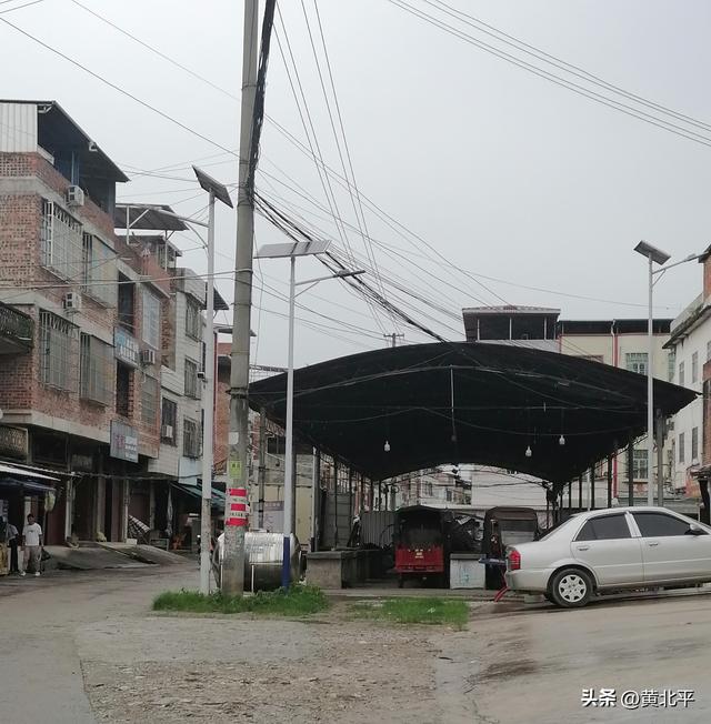 广西南宁市上林县撤销的乡，街道、菜市场、车站俱全就是没有赶集