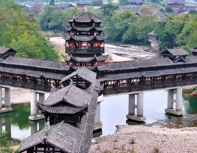 湘西龙山县一日游十大必去旅游景点