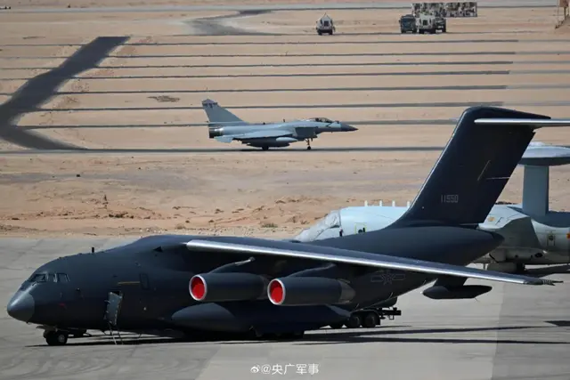 非洲上空，中国攻势空军出场，歼-10C万里跨越，多国对华开放领空