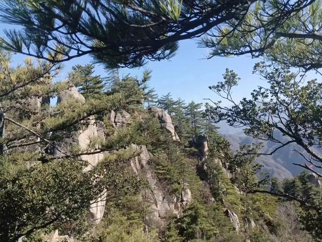 爬鸡峰山的好处，让你受益匪浅！