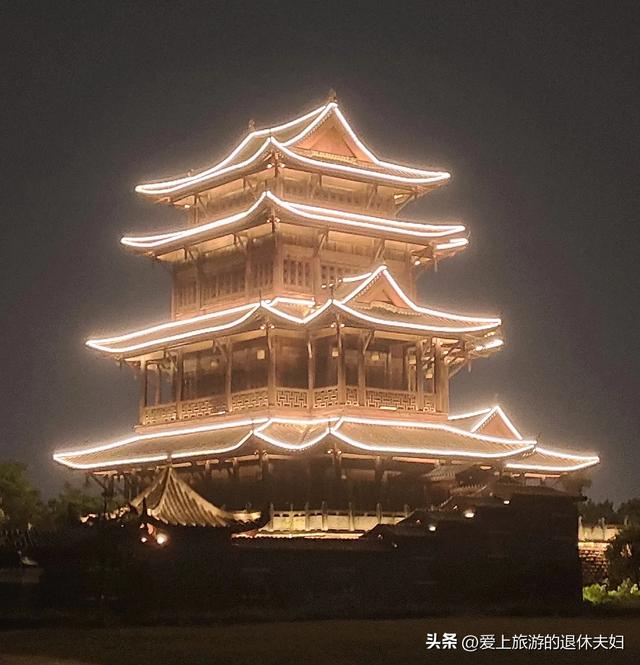 出游第6站-衡阳:东洲岛、石鼓书院、保卫里。阴雨天,游了个寂寞
