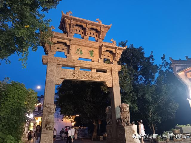 三清山到篁岭，一路上还有哪些好景致？