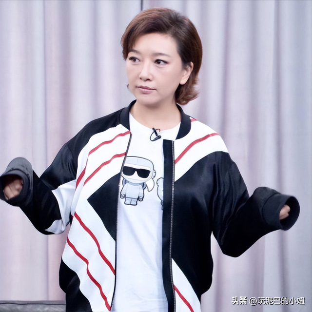 钱再多有什么用？58岁身家过亿的江珊，每天为27岁女儿操碎了心