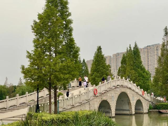 国庆去哪儿玩｜十一不必出远门！五岛湖旅游区邂逅秋意诗韵