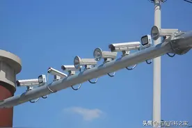 看到雷达测速后再踩刹车，能不能躲过抓拍？老司机：你想多了图片