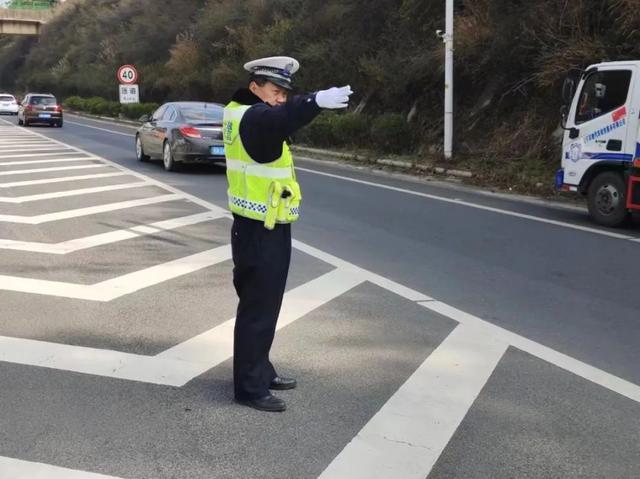 全国交警集体更名！“交警”变“交管”，一字之差关乎每个人出行