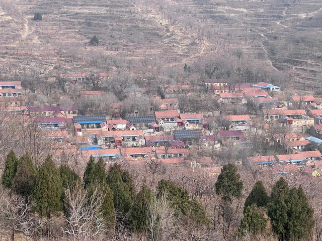 大雪节气没有雪,这天去了山东临朐县一个山村。