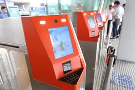 怎么把乘车码添加到手机桌面？简单几步，方便又快捷图片