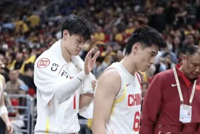 赵睿火线驰援！中国男篮客场冲击复仇，郭家军能否洗刷首败屈辱？