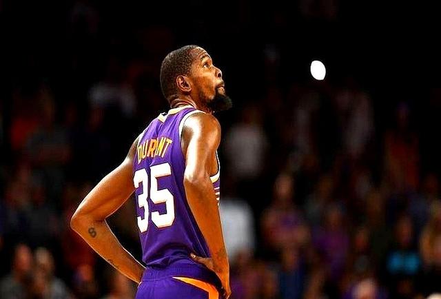 杜兰特国内外反差太大！NBA宣布为火箭增加全美直播场次