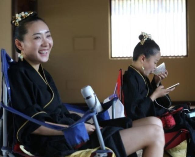 横店20万群演现状：美女泛滥成灾，光棍懒汉遍地，他们的未来在哪