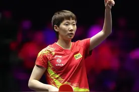 3-2！亚锦赛女单四强出炉：王曼昱苦战逆转陈梦，国乒锁定冠军！图片