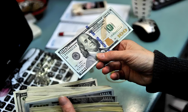 割全世界韭菜，为什么美元是霸权？