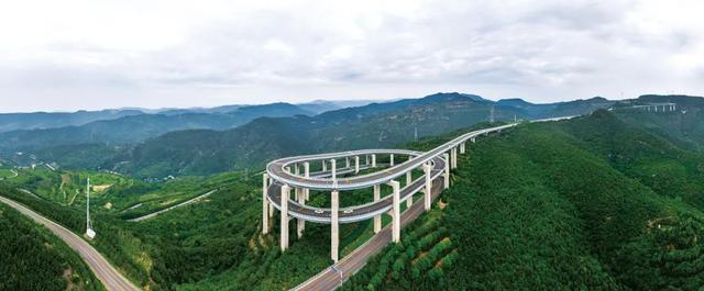太原：通衢贯山河